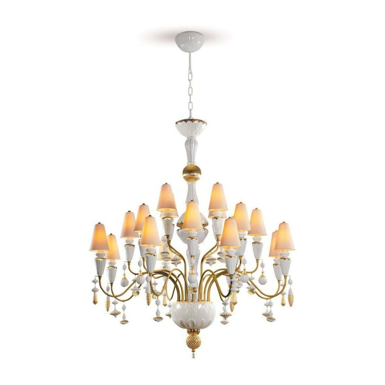Vintage Nexora 20 Light Chandelier