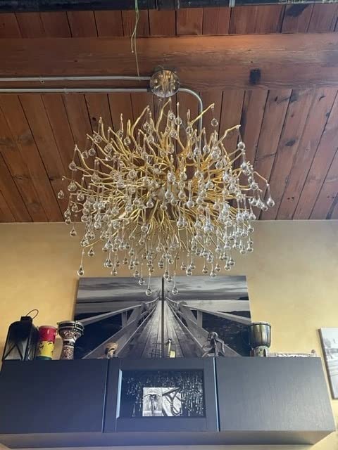 Stunning Tree Branch Crystal Chandelier with Clear Teardrop-shaped for Living/Dining Room