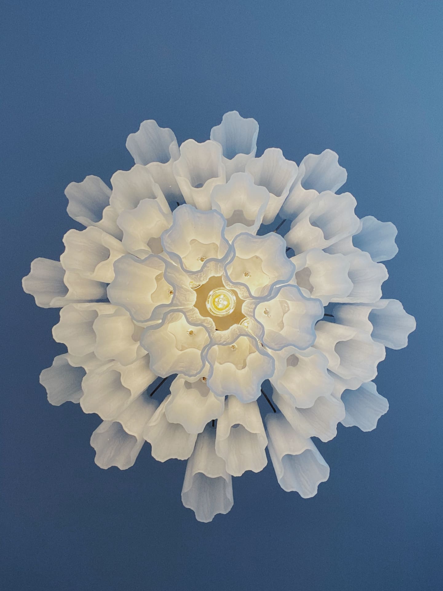 Murano Chandelier – 36 tubes – Matte white