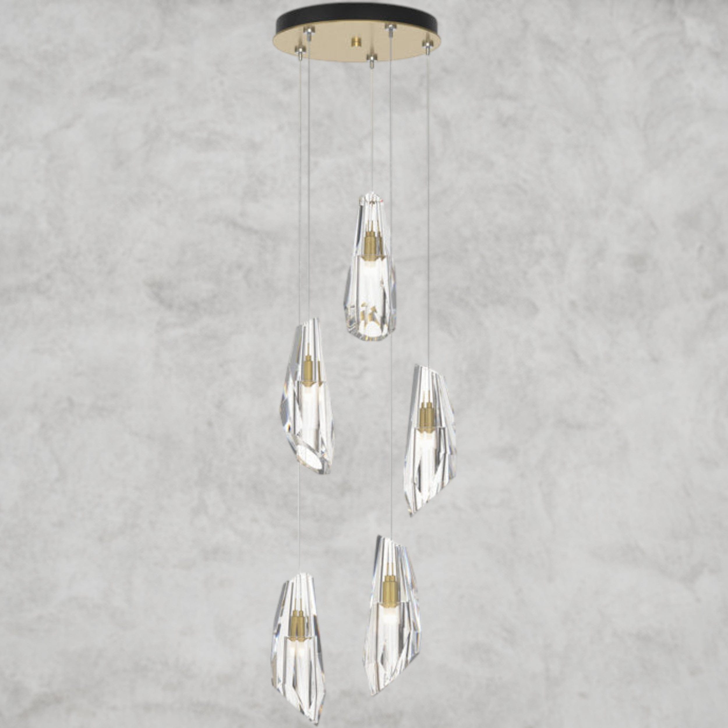 5 Light / Brass Luma Round Chandelier