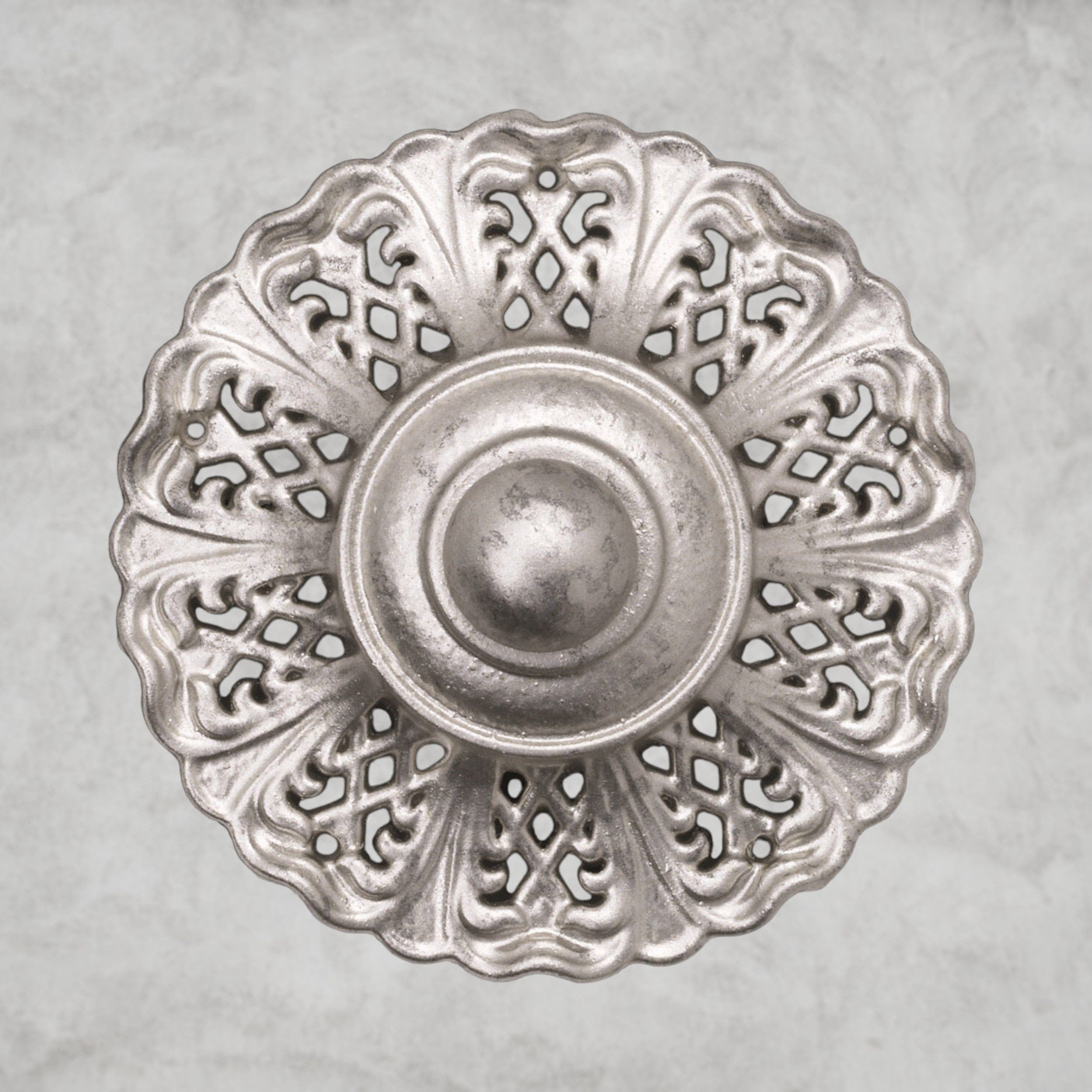 Antique Silver / Clear Heritage Crystal Milano 28-light Crystal Chandelier 50"