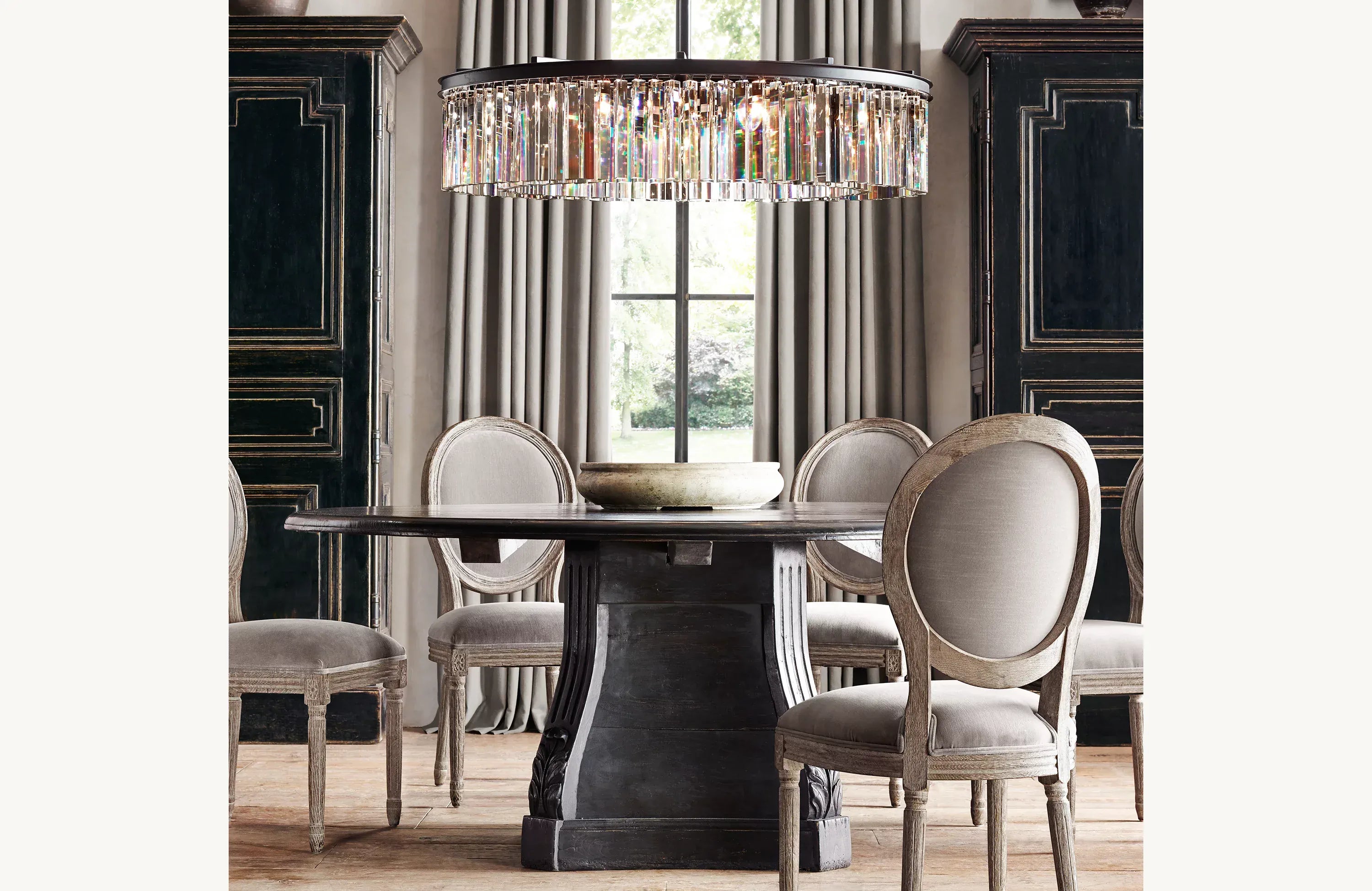 Rhys Round Chandelier 32