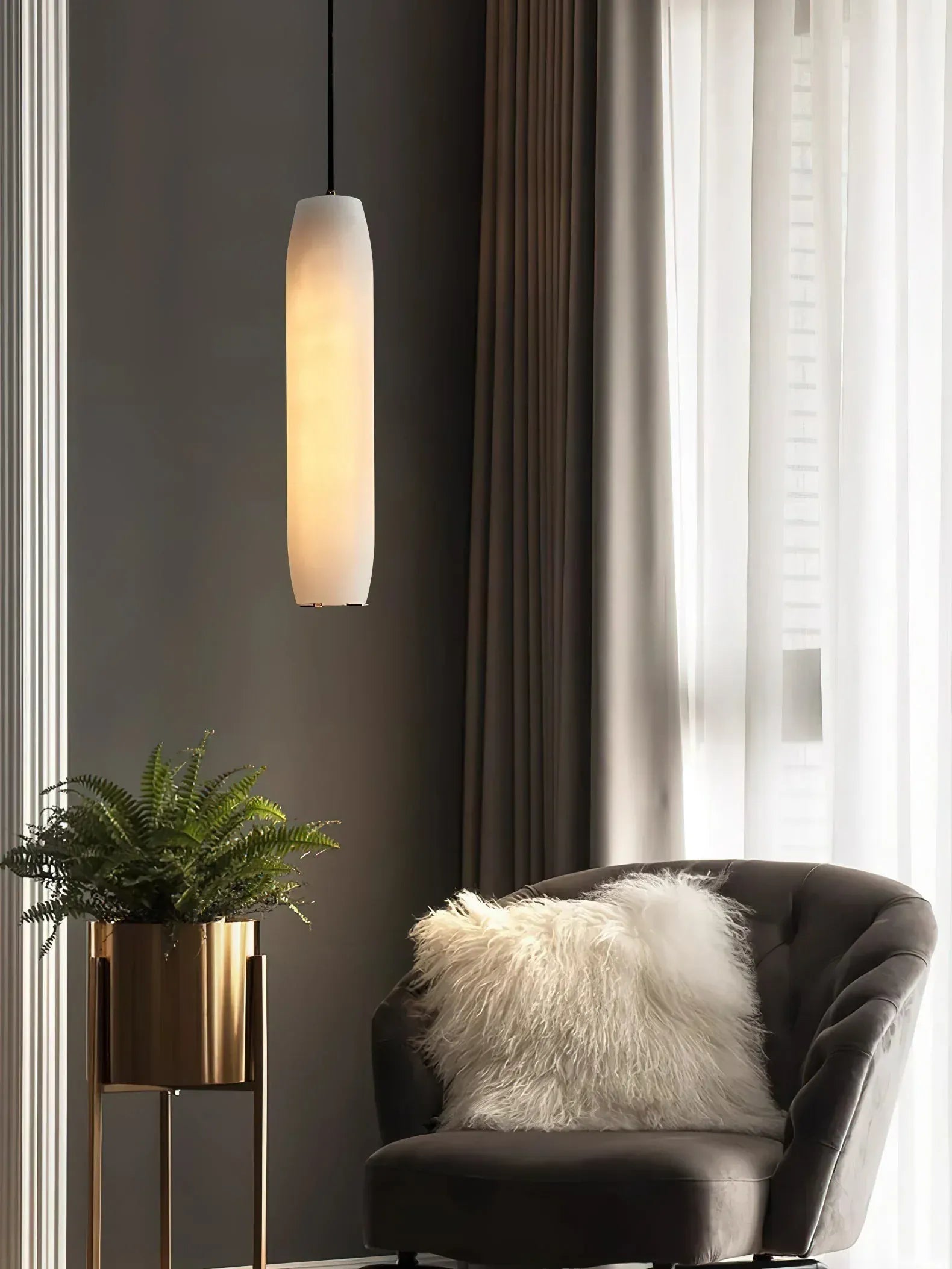 D 7cm x H 38cm / ∅ 2.8″ x H 15″ / Whilte Wrenna Alabaster Flute Pendant Light